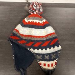 الملابس Muts، كما تم الإبلاغ عنه بواسطة Regio Limburg - Leuven عبر iLost