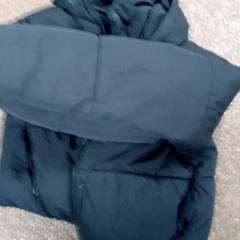 Bunda Zwart, jak nahlášeno Centraal magazijn pomocí iLost