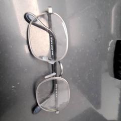 Glasses, as reported by TU/e - Receptie Vertigo using iLost