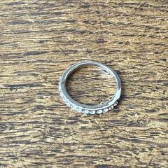 Silver ring with stones がiLostに報告されました