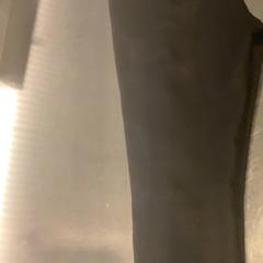 السراويل & جلد Black، كما تم الإبلاغ عنه بواسطة MEININGER Hotel Leipzig Hauptbahnhof عبر iLost