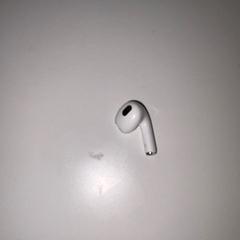 Earphone sluchatk, as reported by IKEA Praha – Černý Most using iLost