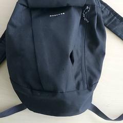 Mochila Zwart, segundo informou Regio Oost-Vlaanderen usando iLost