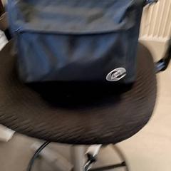 가방, iLost를 사용하여 U-OV Amersfoort에 보고됨