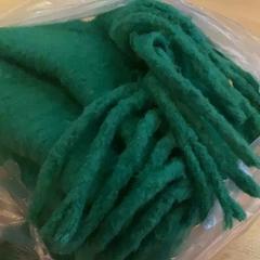 Scarf Green がiLostで MEININGER Hotel Köln West によって報告されました