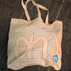 Bolsa Albertheijn, ha sido reportado por Connexxion Noord Holland Noord Hoorn con iLost