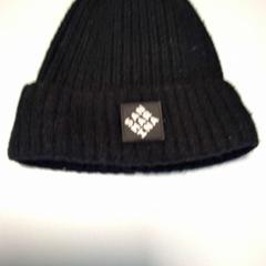 Chapeau, a été signalé par Twisto utilisant iLost