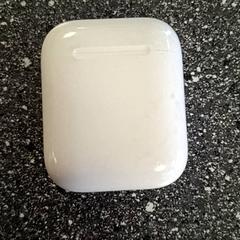 Puzdro na slúchadlá, ako bolo nahlásené Connexxion Amstelland-Meerlanden Amstelveen pomocou iLost