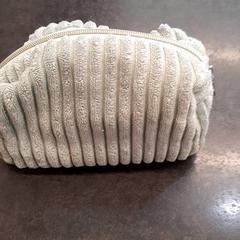 Wc táska, amint azt Rotterdam The Hague Airport az iLost segítségével jelentette.