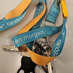 Giltzak Randstad keychord, gisa salatu by Vrije Universiteit Amsterdam iLost erabiliz