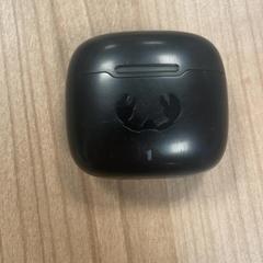 Oortjes doosje, segundo informou Pathé Arnhem usando iLost