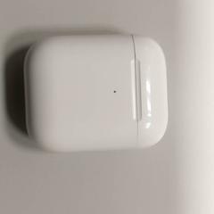 Caja de audífonos, ha sido reportado por Regio West-Vlaanderen con iLost