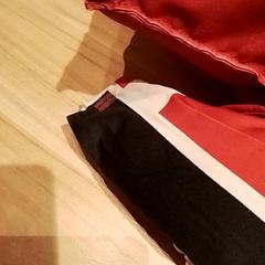 Tócsás jumper puddle, amint azt Beekse Bergen Resorts en Hotel az iLost segítségével jelentette.