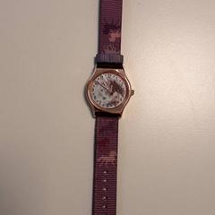 ساعة الألعاب، كما تم الإبلاغ عنه بواسطة Diergaarde Blijdorp عبر iLost