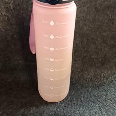 ボトル がiLostで Padualaan 99 によって報告されました