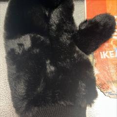 Rękawice, zgłoszono przez IKEA Slependen przy użyciu iLost