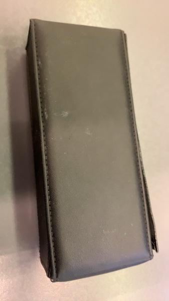 Glasses case with glasses