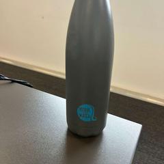 ボトル grijs がiLostで Gebo Tours によって報告されました