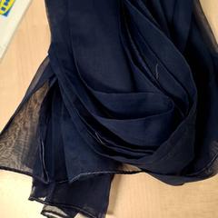 Choker Bleu, jak nahlášeno IKEA Grenoble pomocí iLost