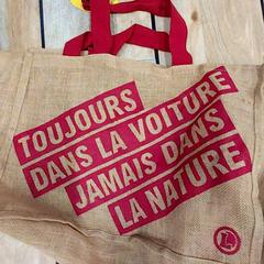 Saco de juta Dessins rouge leclerc, como reportado por IKEA Lille utilizando o iLost