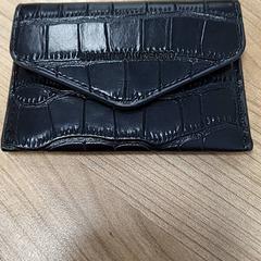 Pénztárca Van Eig, amint azt Connexxion Noord Holland Noord Hoorn az iLost segítségével jelentette.