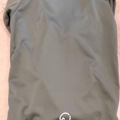 Kleding - jas, jak nahlášeno Centraal magazijn pomocí iLost