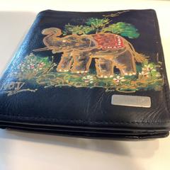 Portemonnee Op naam van mettendaf がiLostで Gemeente Amsterdam によって報告されました