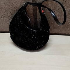 Poltsa, gisa salatu by Arriva Oost-Brabant iLost erabiliz