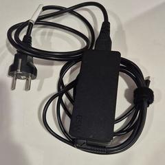 Laptop charger laptop, as reported by TU/e - Receptie Atlas using iLost