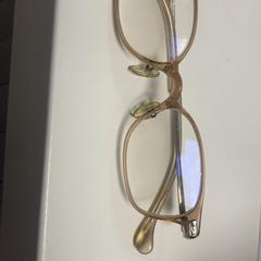 眼鏡 がiLostで ibis Styles Rotterdam Ahoy によって報告されました