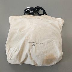 Draagtas H&M, as reported by Regio Limburg - Leuven using iLost