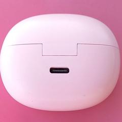 Airpods fodral, rapporterat av Arriva West-Brabant med iLost