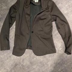 Blejzr Bruin met patroon, jak nahlášeno Van der Valk Hotel Haarlem pomocí iLost