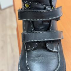 Zapata, gisa salatu by ibis Schiphol Amsterdam Airport iLost erabiliz