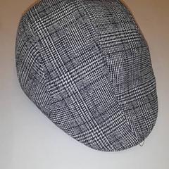 كاسكيت، كما تم الإبلاغ عنه بواسطة Van der Valk Hotel Schiphol عبر iLost