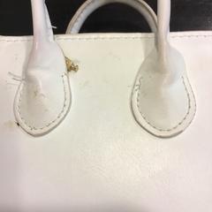 Tasje, ako bolo nahlásené Qbuzz U-OV pomocou iLost