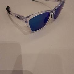 Solglasögon, rapporterat av Van der Valk Hotel Schiphol med iLost