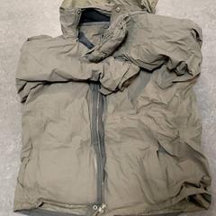 Kleding - Jas khaki, zoals gemeld door Regio Oost-Vlaanderen met iLost