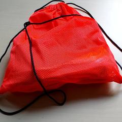 Tas - rood، كما تم الإبلاغ عنه بواسطة Centraal magazijn عبر iLost