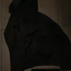 هودي Black, sport، كما تم الإبلاغ عنه بواسطة MEININGER Hotel Amsterdam City West عبر iLost