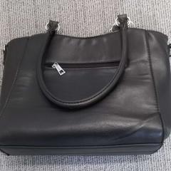 İLost kullanarak Arriva West-Brabant tarafından bildirildiği gibi Çanta