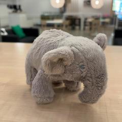 Knuffel olifant, a été signalé par IKEA Utrecht utilisant iLost