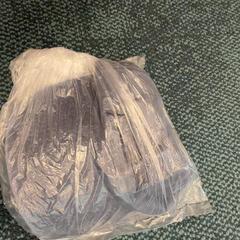 Casquette Blauwe pet, as reported by De Tovertuin using iLost