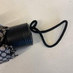 مظلة parapli، كما تم الإبلاغ عنه بواسطة GVB عبر iLost