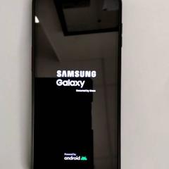 Okostelefon Samsung, amint azt Arriva Infoshop Enschede az iLost segítségével jelentette.