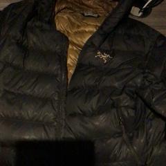 Jakke Arc’tyrex, som rapportert av Van der Valk Hotel Zwolle ved bruk av iLost