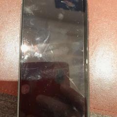 Smartphone noir Apple, ha sido reportado por TCL con iLost