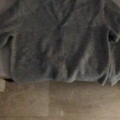 Jertsea & Txalekoa Grijs HM, gisa salatu by Hotel van der Valk Maastricht iLost erabiliz