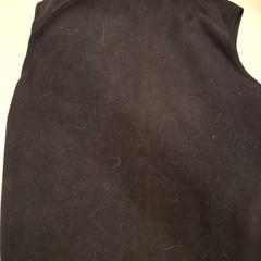 Vest fleece veste, som rapportert av IKEA Lyon Grand Parilly ved bruk av iLost