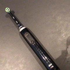 Cepillo de dientes, ha sido reportado por Van der Valk Hotel Amsterdam Zuidas con iLost